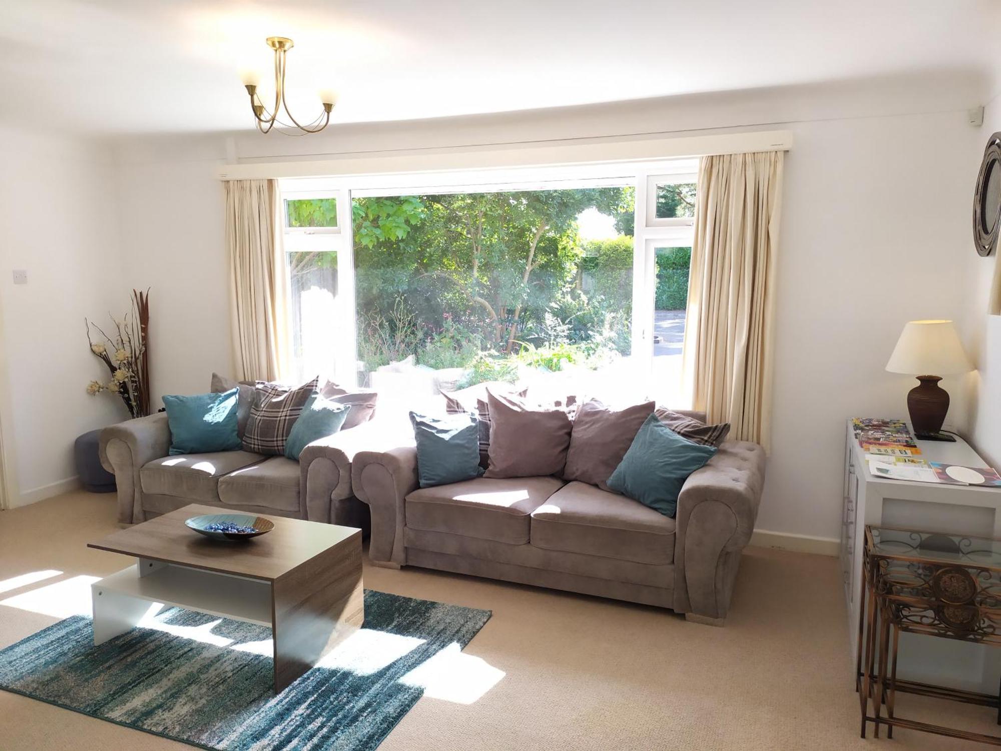 Lions Lodge: Great Location With Hot Tub Ringwood Eksteriør bilde